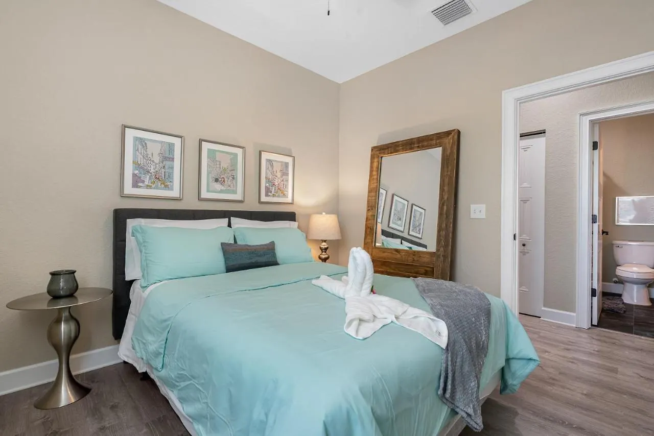 Cozy And Spacious 4Br House With Pool In Tampa