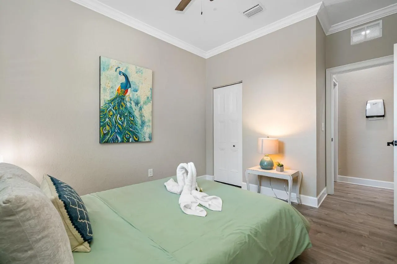 Cozy And Spacious 4Br House With Pool In Tampa Holiday home